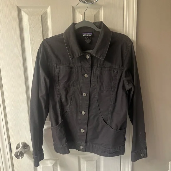 Patagonia Women's Black Jean Jacket with Button Front - Picture 2 of 9